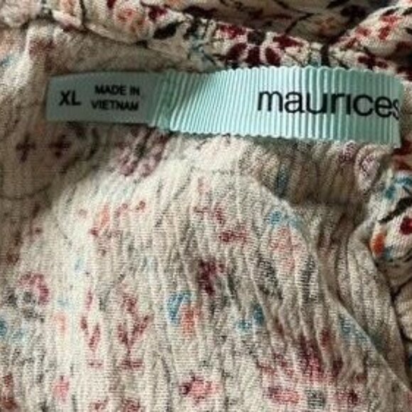 Boho Flowy Floral Strappy Tank Top - Picture 4 of 4